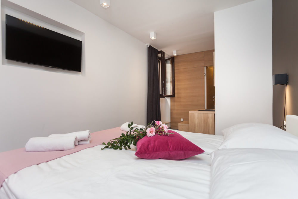 Villa Castrum Rovinj Eksteriør billede
