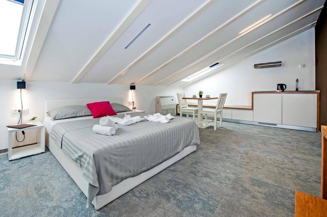 Villa Castrum Rovinj Eksteriør billede
